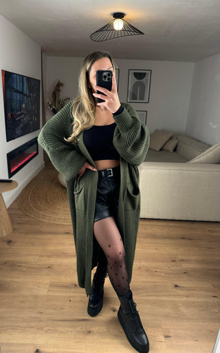 Strickjacke Nele Lang Dunkelgrün
