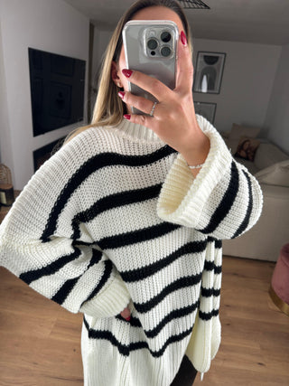 Pullover Elli Vokuhila Oversize Weiß/Schwarz